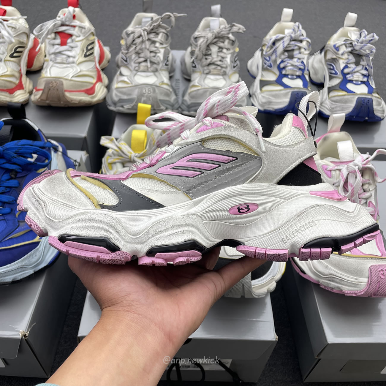 Balenciaga Cargo Sneaker Grey Black Yellow White Gery Pink Yellow Blue Red (womens) 784341 W2mv6 0328 (11) - www.kitistry.com Balenciaga Cargo Sneaker Grey Black Yellow White Gery Pink Yellow Blue Red (womens) 784341 W2mv6 0328 (11) - www.kitistry.com