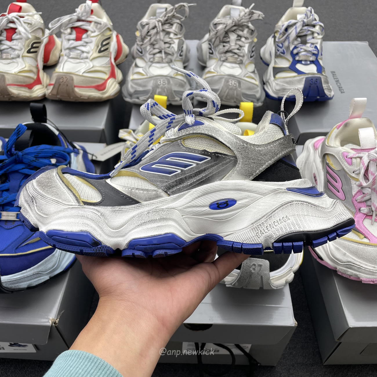 Balenciaga Cargo Sneaker Grey Black Yellow White Gery Pink Yellow Blue Red (womens) 784341 W2mv6 0328 (21) - www.kitistry.com Balenciaga Cargo Sneaker Grey Black Yellow White Gery Pink Yellow Blue Red (womens) 784341 W2mv6 0328 (21) - www.kitistry.com