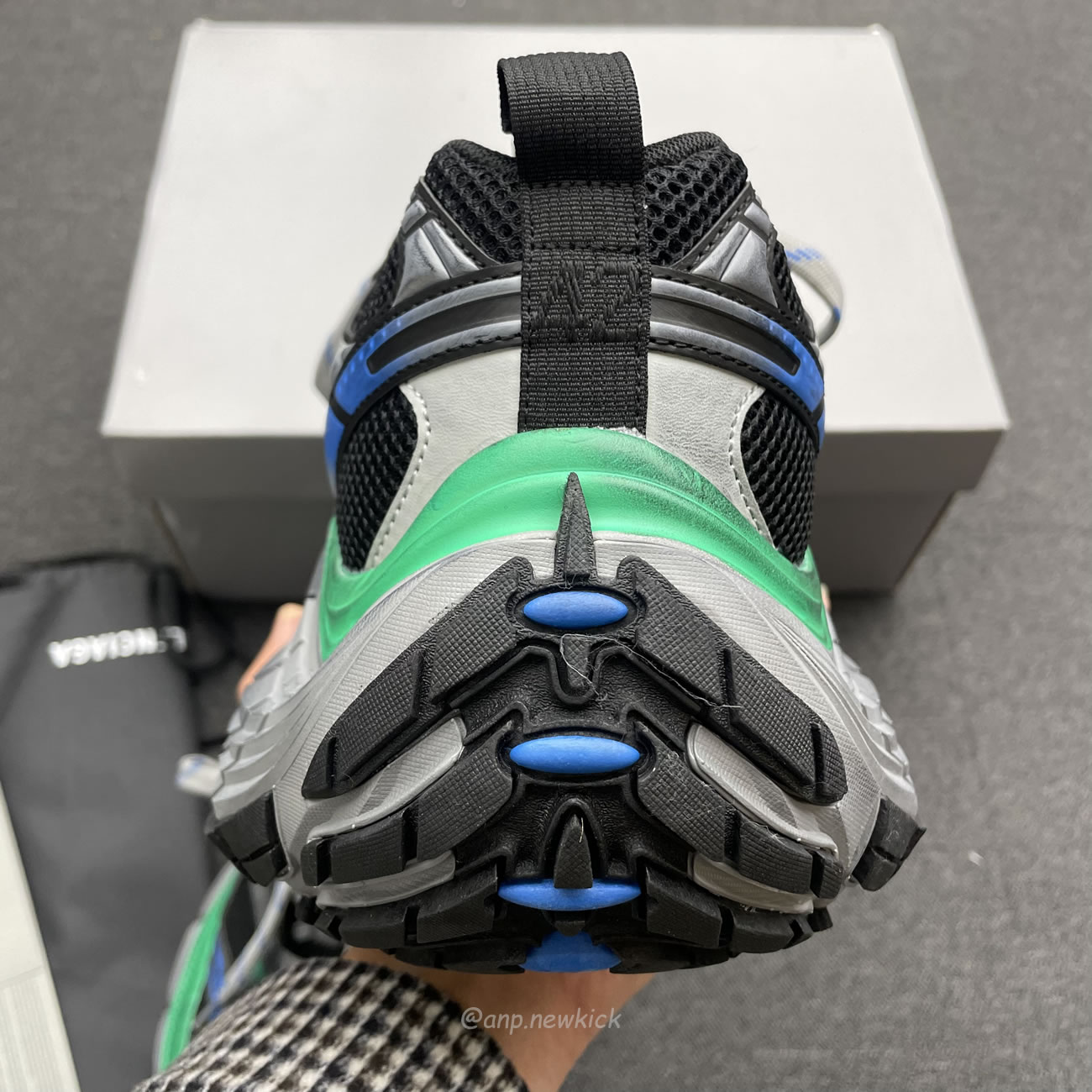 Balenciaga Fall 2024 10xl Mesh Tpu Grey Green 784344 W2mv2 1143 (4) - www.kitistry.com Balenciaga Fall 2024 10xl Mesh Tpu Grey Green 784344 W2mv2 1143 (4) - www.kitistry.com