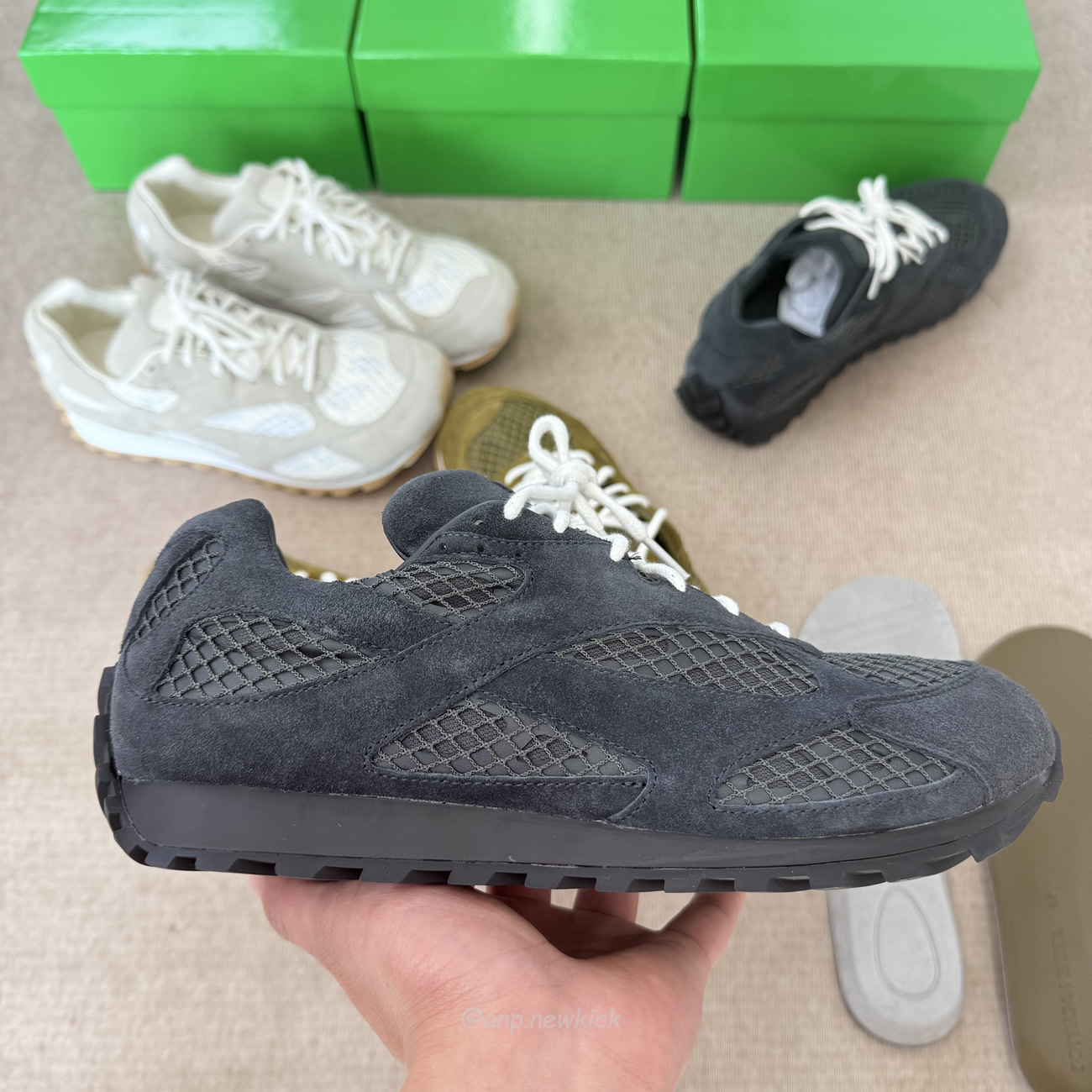 Bottega Veneta Orbit Olive Oil Black Gray 797306 V4je1 3310 (4) - www.kitistry.com