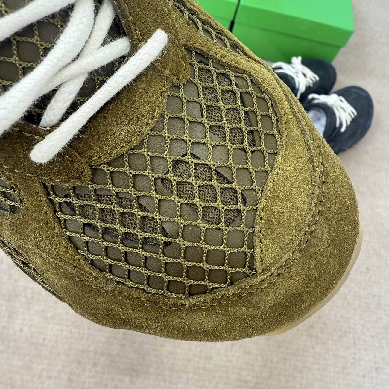 Bottega Veneta Orbit Olive Oil Black Gray 797306 V4je1 3310 (5) - www.kitistry.com