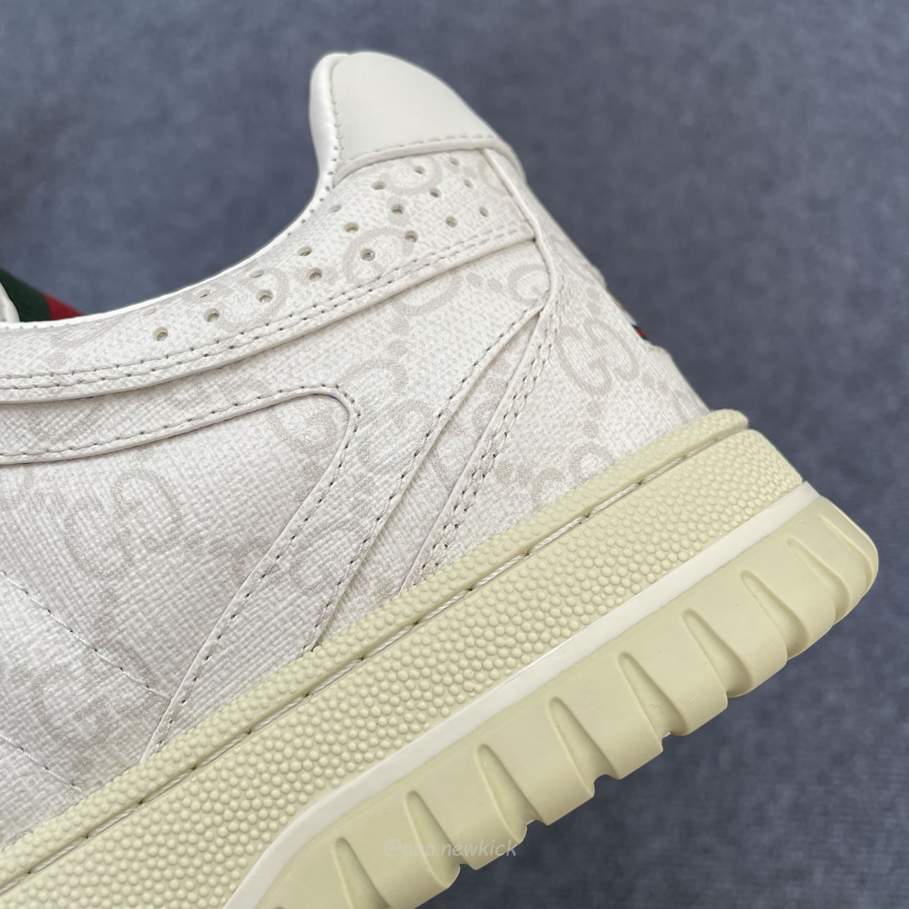 Gucci Re Web Gg Supreme Canvas Beige White 816818 Fad7v 9055 (9) - www.kitistry.com Gucci Re Web Gg Supreme Canvas Beige White 816818 Fad7v 9055 (9) - www.kitistry.com