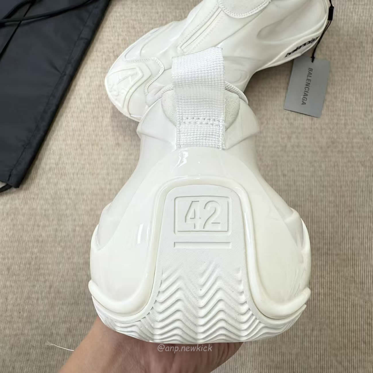 Balenciaga Basketball Sneaker In White 824909 Wbkbm9000 (5) - www.kitistry.com Balenciaga Basketball Sneaker In White 824909 Wbkbm9000 (5) - www.kitistry.com