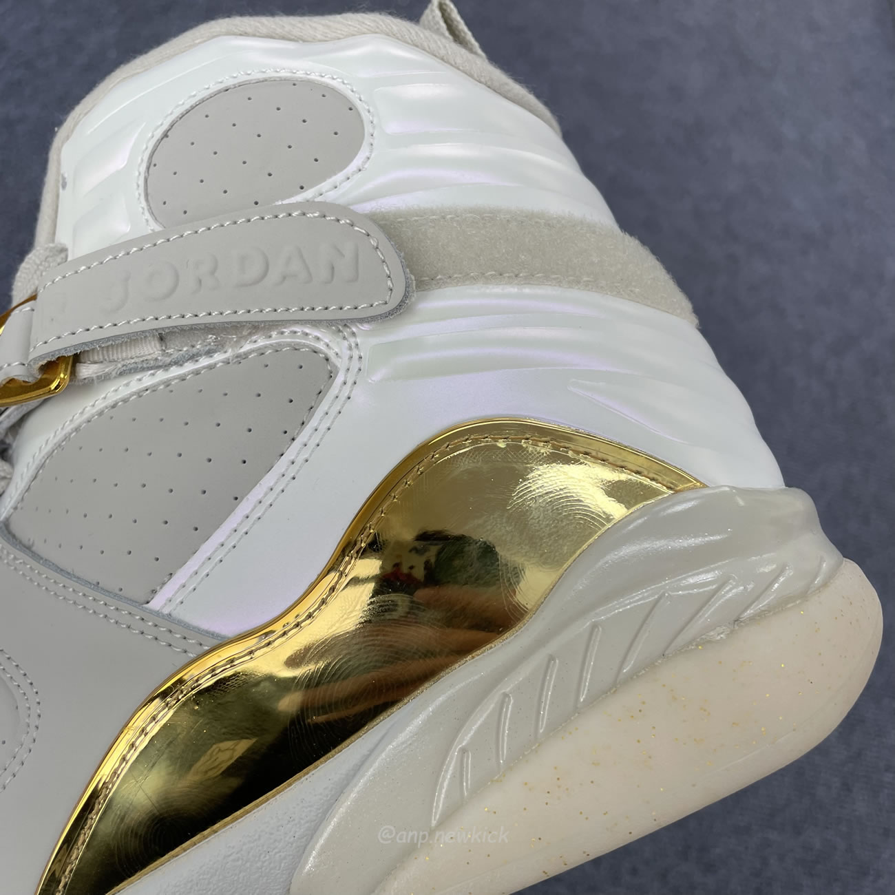 Air Jordan 8 Retro Champagne 832821 030 (4) - www.kitistry.com Air Jordan 8 Retro Champagne 832821 030 (4) - www.kitistry.com