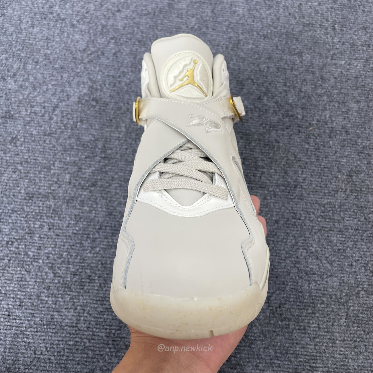 Air Jordan 8 Retro Champagne 832821 030 (9) - www.kitistry.com Air Jordan 8 Retro Champagne 832821 030 (9) - www.kitistry.com