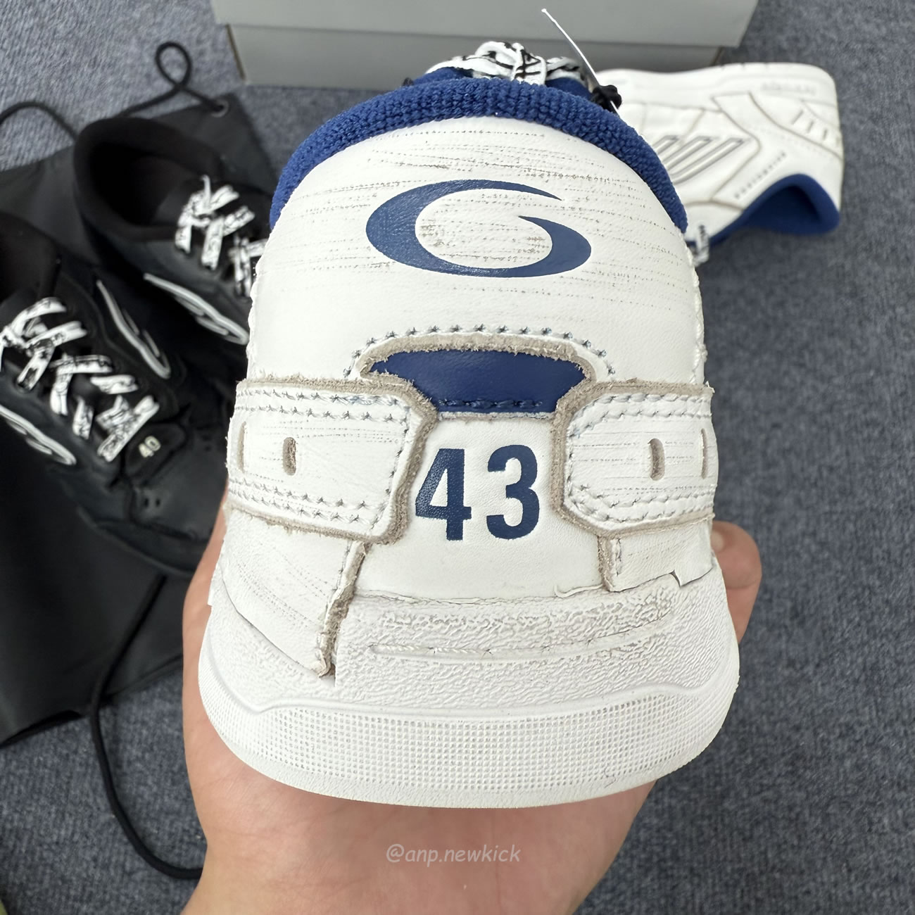 Balenciaga Hamptons Worn Out Mens Sports Shoes 841765wcurb9141 (10) - www.kitistry.com Balenciaga Hamptons Worn Out Mens Sports Shoes 841765wcurb9141 (10) - www.kitistry.com