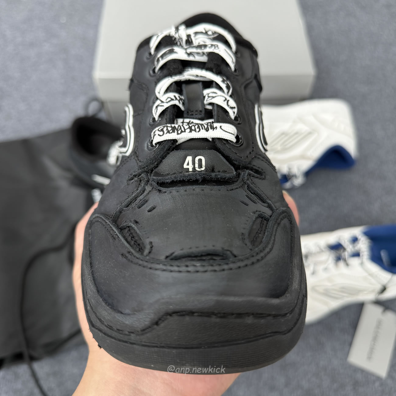 Balenciaga Hamptons Worn Out Mens Sports Shoes 841765wcurb9141 (5) - www.kitistry.com Balenciaga Hamptons Worn Out Mens Sports Shoes 841765wcurb9141 (5) - www.kitistry.com