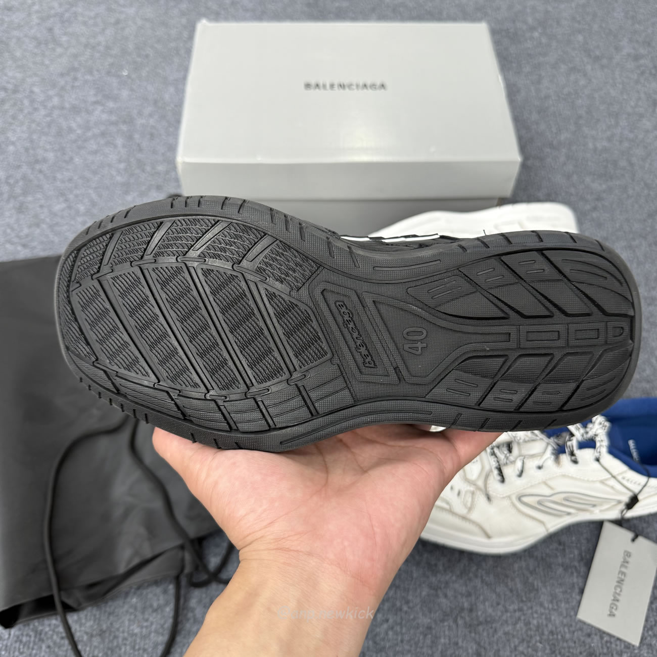 Balenciaga Hamptons Worn Out Mens Sports Shoes 841765wcurb9141 (8) - www.kitistry.com Balenciaga Hamptons Worn Out Mens Sports Shoes 841765wcurb9141 (8) - www.kitistry.com