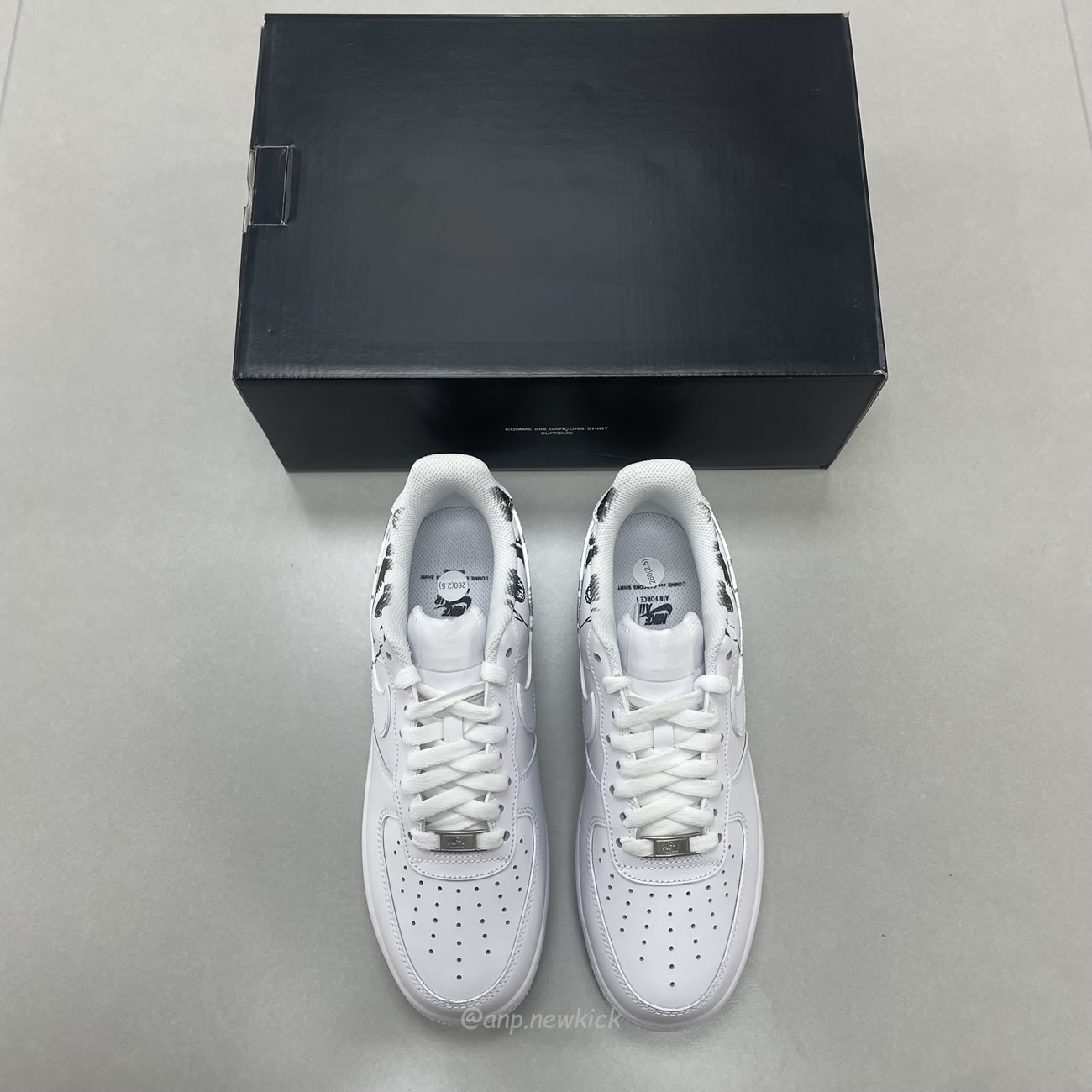 Nike Air Force 1 Low Supreme Comme Des Garcons 923044 100 (9) - www.kitistry.com Nike Air Force 1 Low Supreme Comme Des Garcons 923044 100 (9) - www.kitistry.com
