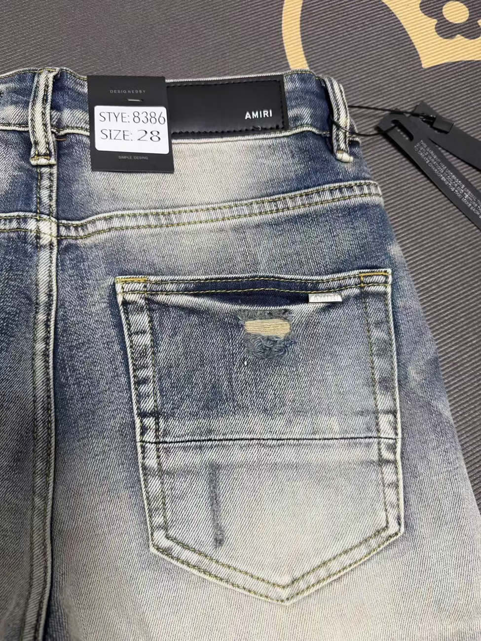 Amiri Jeans Men Letters Trousers Repair Low Rise Skinny (11) - www.kitistry.com