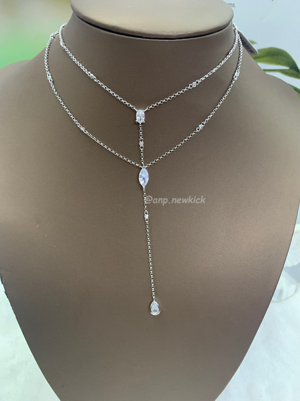 Apm Monaco Star Mother Of Pearl Necklace (8) - www.kitistry.com Apm Monaco Star Mother Of Pearl Necklace (8) - www.kitistry.com