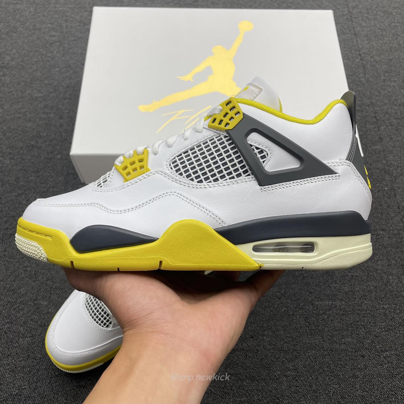 Air Jordan 4 Retro Vivid Sulfur Womens Aq9129 101 (2) - www.kitistry.com Air Jordan 4 Retro Vivid Sulfur Womens Aq9129 101 (2) - www.kitistry.com