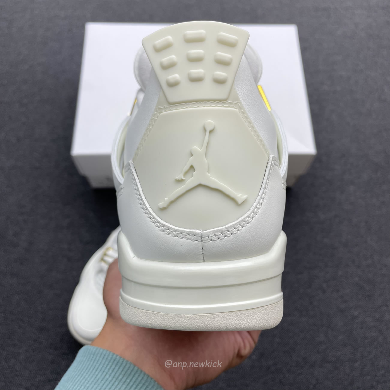 Air Jordan 4 Wmns Sail Aq9129 170 (9) - www.kitistry.com Air Jordan 4 Wmns Sail Aq9129 170 (9) - www.kitistry.com