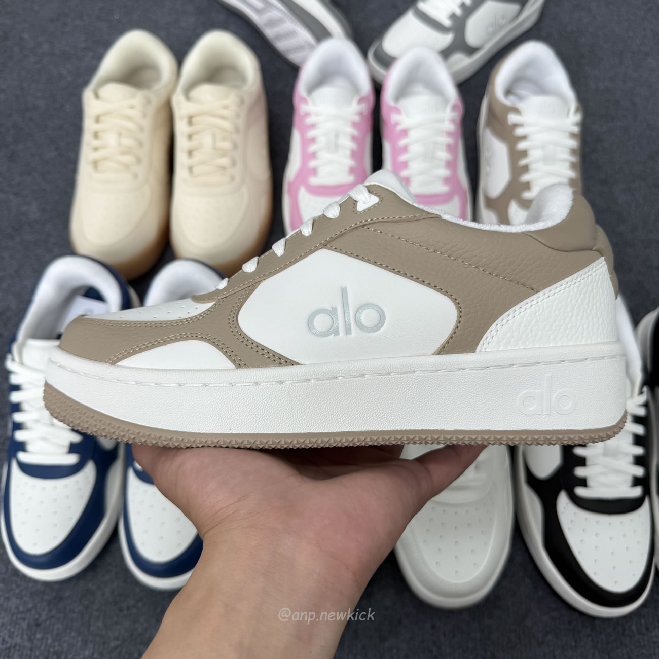 Alo Recovery Mode Sneaker (14) - www.kitistry.com