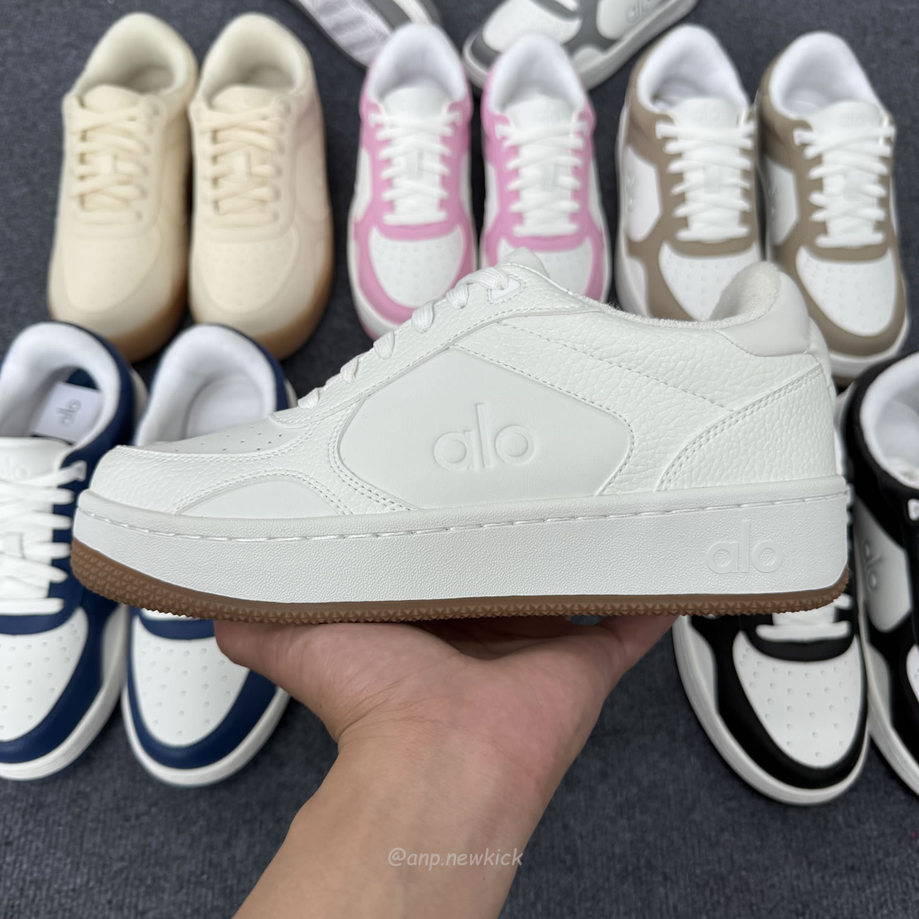 Alo Recovery Mode Sneaker (9) - www.kitistry.com
