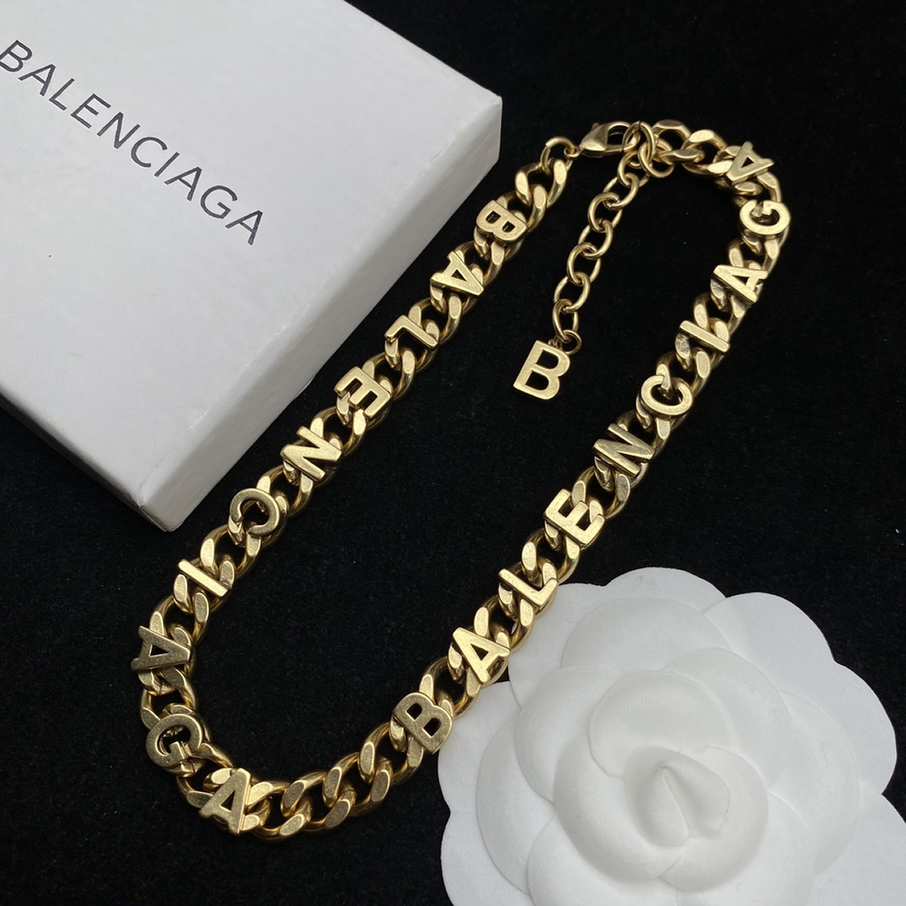 Balenciaga Logo Text Chain Necklace Bal203587 (10) - www.kitistry.com Balenciaga Logo Text Chain Necklace Bal203587 (10) - www.kitistry.com