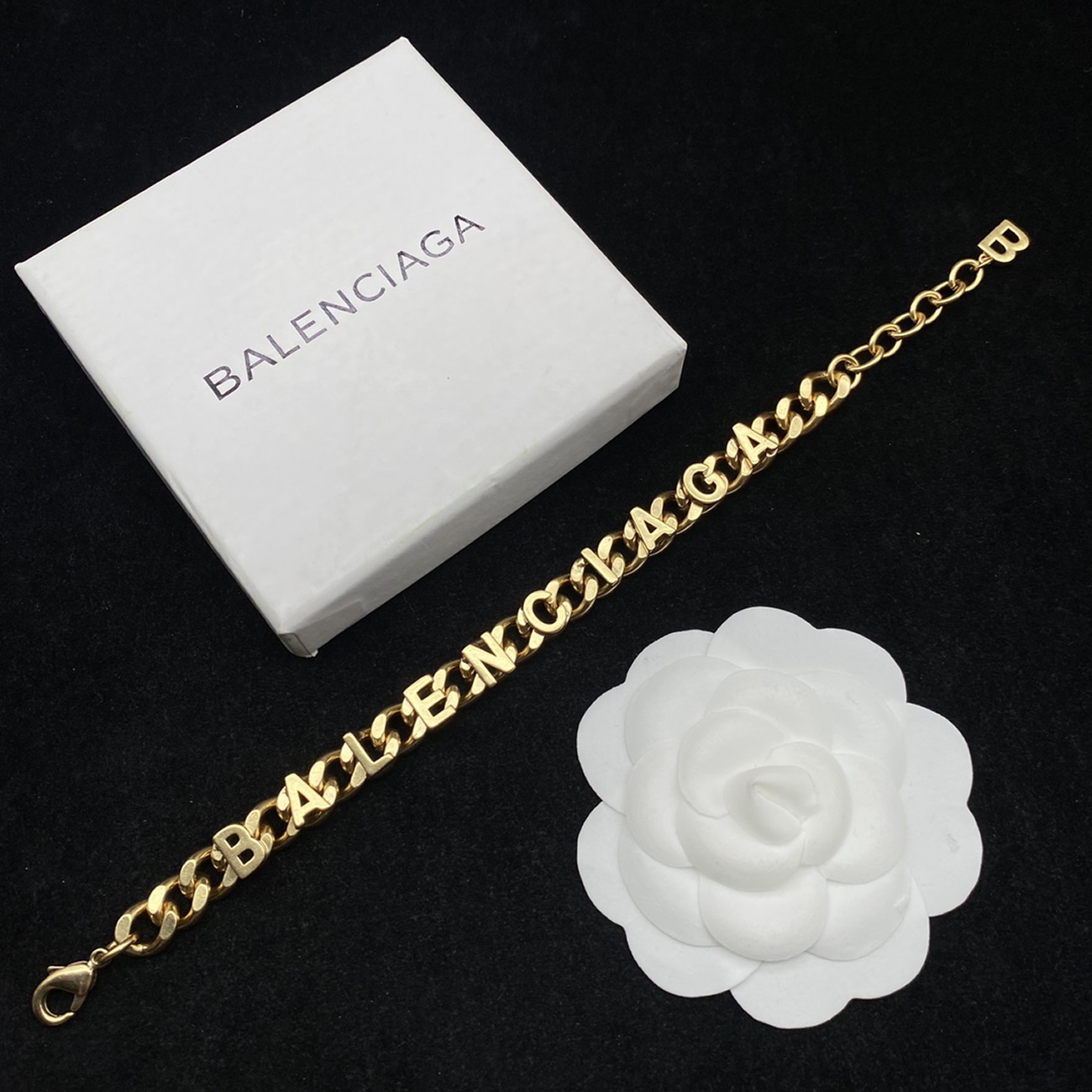 Balenciaga Logo Text Chain Necklace Bal203587 (5) - www.kitistry.com Balenciaga Logo Text Chain Necklace Bal203587 (5) - www.kitistry.com