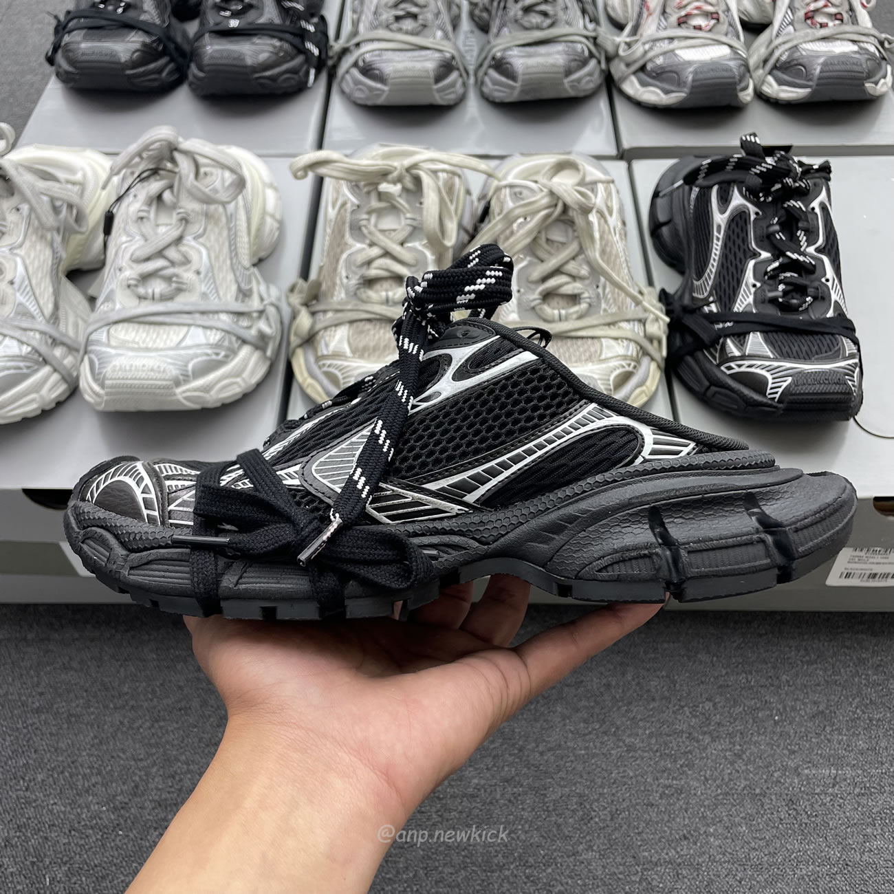 Balenciaga 3xl Mule Monocolor Mesh Rub Black White Eggshell Grey Red Bal Worn Out (5) - www.kitistry.com Balenciaga 3xl Mule Monocolor Mesh Rub Black White Eggshell Grey Red Bal Worn Out (5) - www.kitistry.com