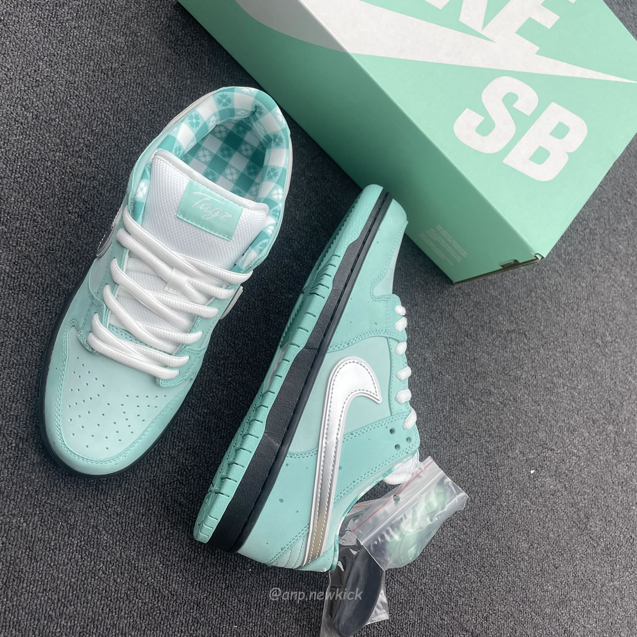 Nike Sb Dunk Low Concepts Tiffany Green Lobster Bv1310 402 (7) - www.kitistry.com Nike Sb Dunk Low Concepts Tiffany Green Lobster Bv1310 402 (7) - www.kitistry.com