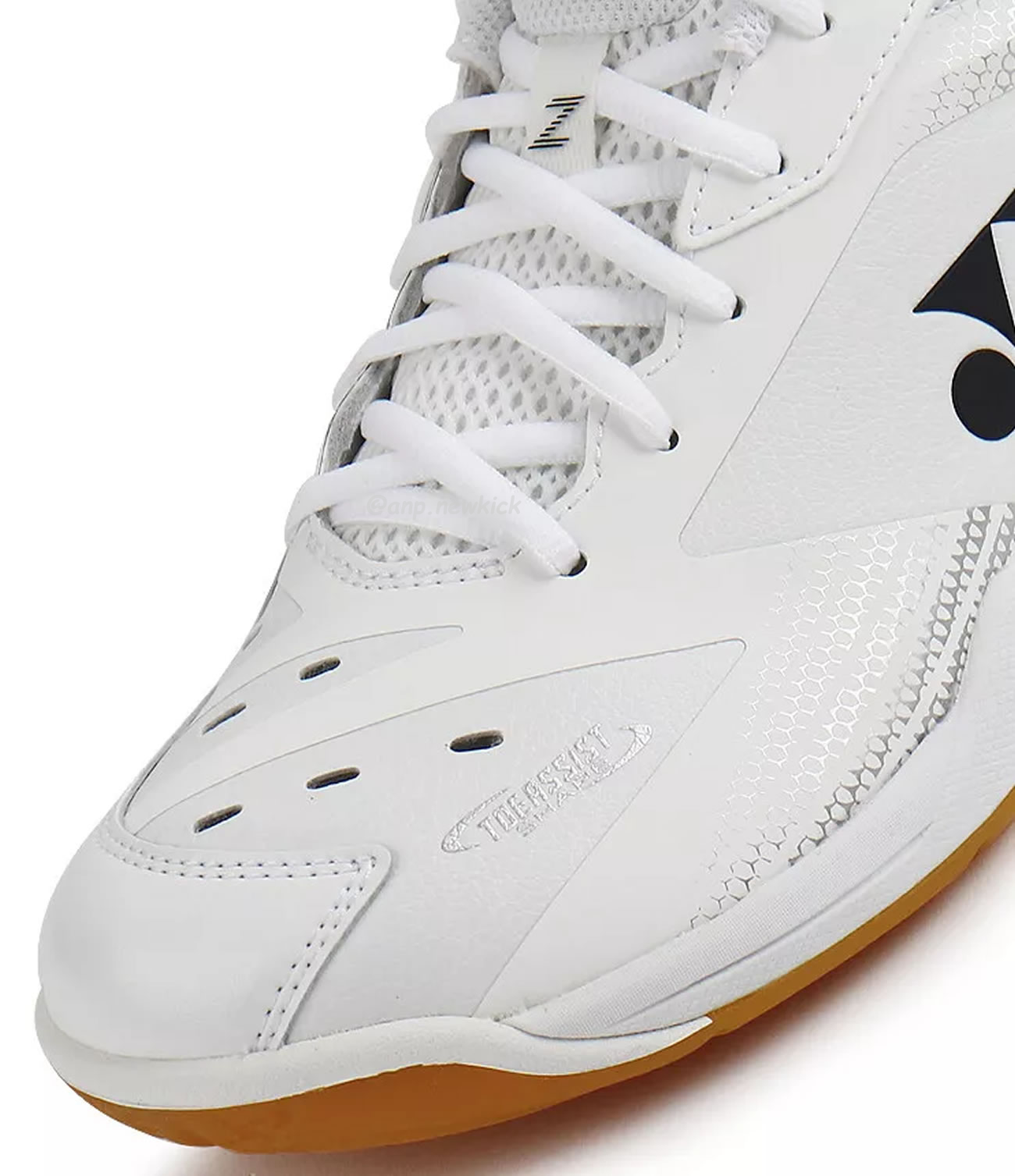 Yonex Power Cushion 65 Badminton Shoes (10) - www.kitistry.com Yonex Power Cushion 65 Badminton Shoes (10) - www.kitistry.com