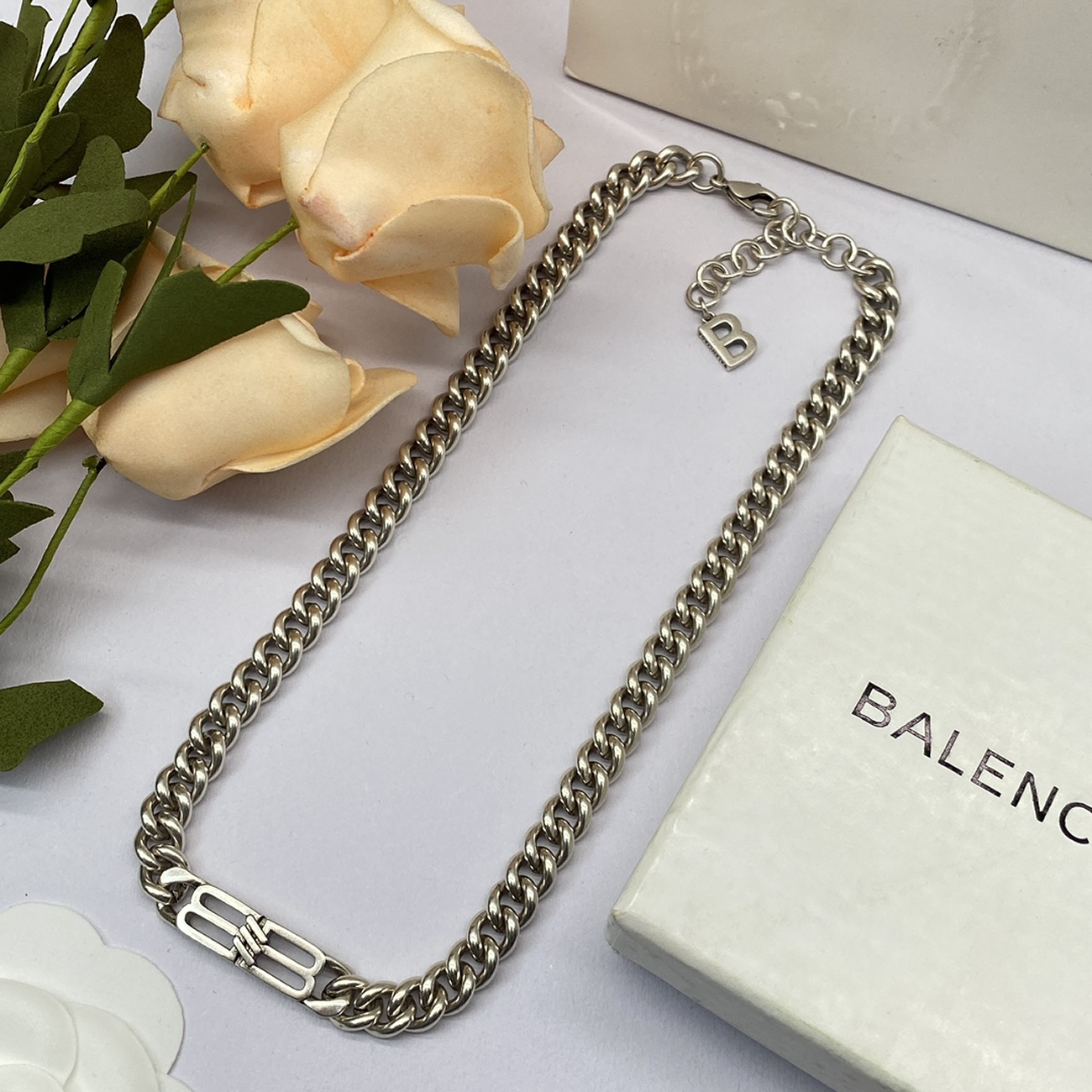Balenciaga Bb Necklace (10) - www.kitistry.com Balenciaga Bb Necklace (10) - www.kitistry.com