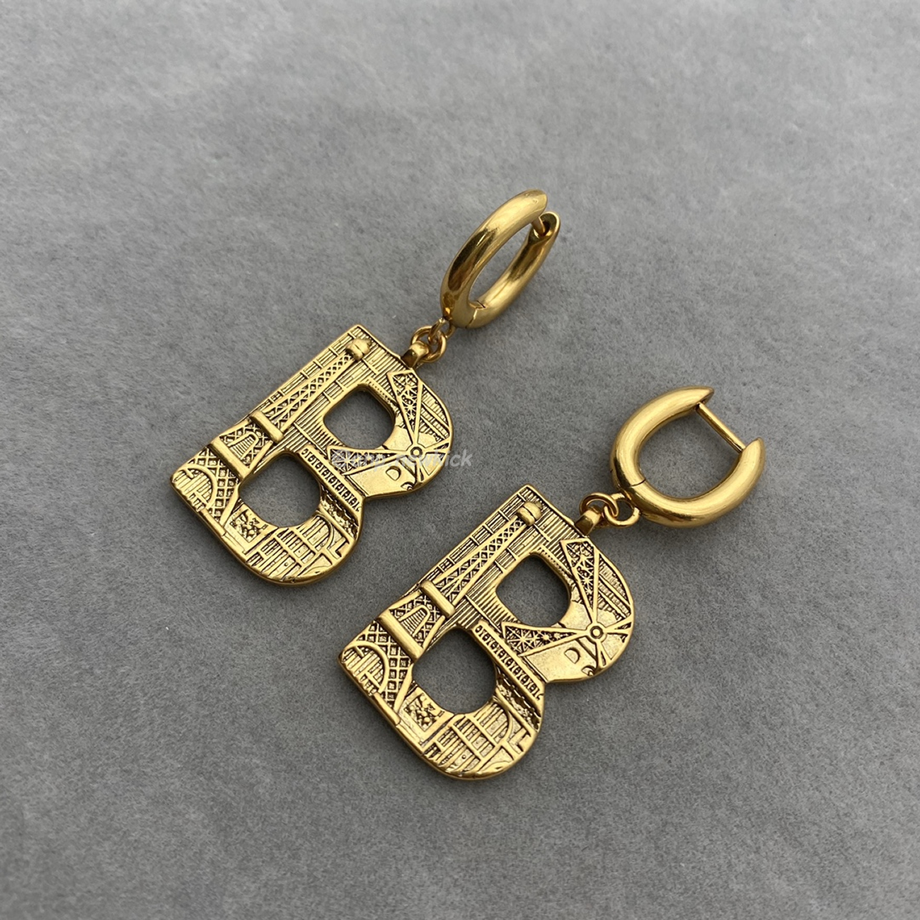 Balenciaga Earrings (6) - www.kitistry.com Balenciaga Earrings (6) - www.kitistry.com