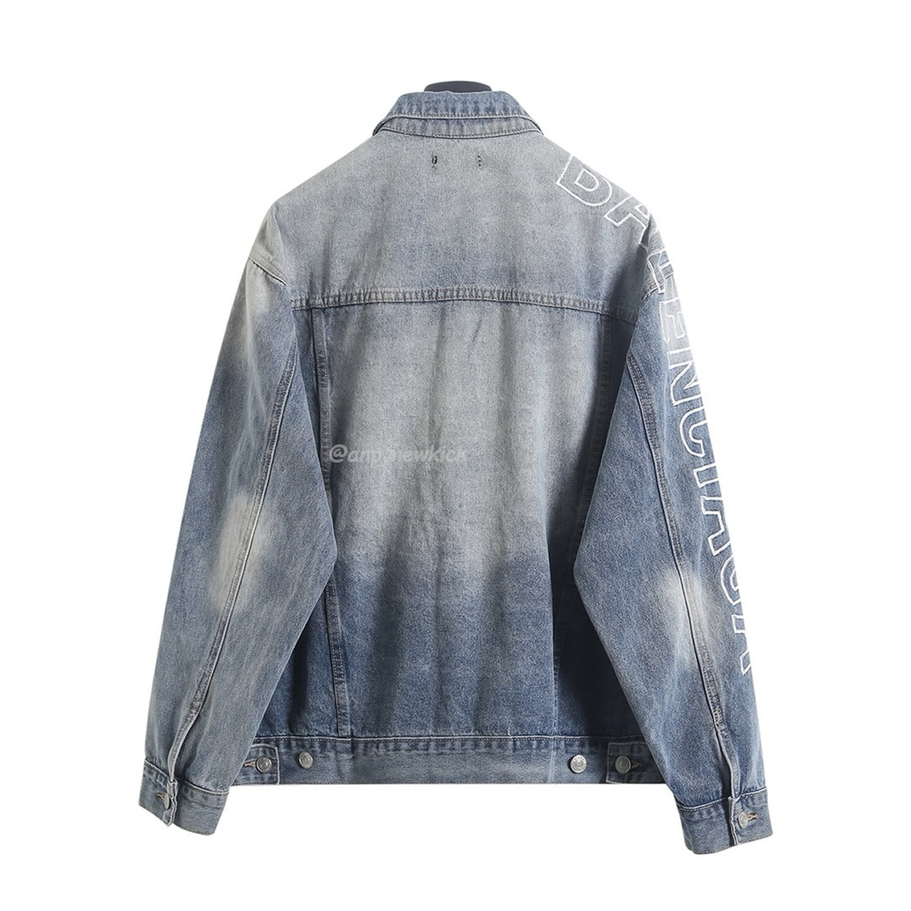 Balenciaga Logo Embroidered Denim Jacket Blue (4) - www.kitistry.com Balenciaga Logo Embroidered Denim Jacket Blue (4) - www.kitistry.com