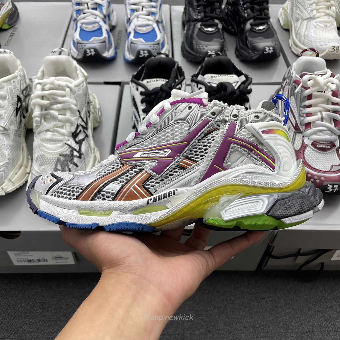 Balenciaga Runner White Grey Silver Black Blue Multicolor Burgundy (11) - www.kitistry.com Balenciaga Runner White Grey Silver Black Blue Multicolor Burgundy (11) - www.kitistry.com
