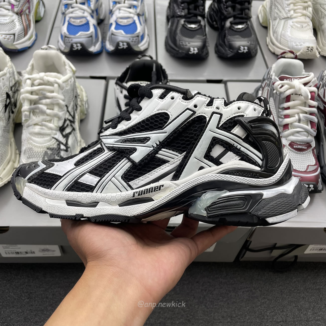 Balenciaga Runner White Grey Silver Black Blue Multicolor Burgundy (9) - www.kitistry.com Balenciaga Runner White Grey Silver Black Blue Multicolor Burgundy (9) - www.kitistry.com