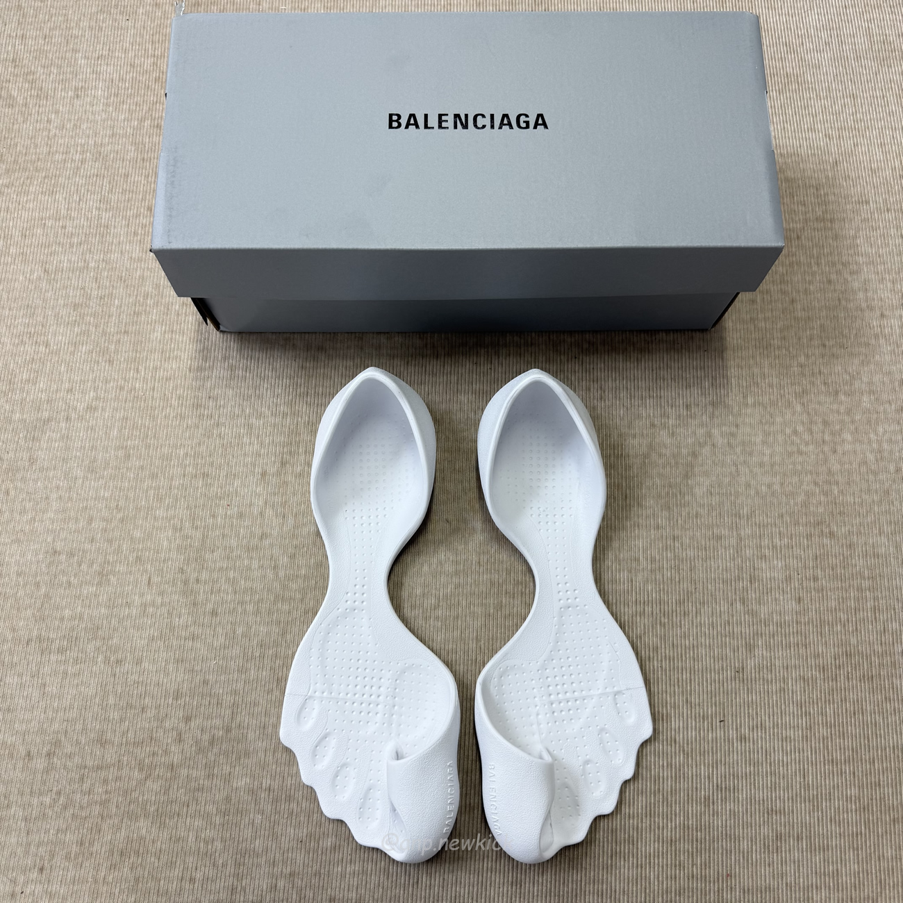 Balenciaga Sandals Zero (6) - www.kitistry.com Balenciaga Sandals Zero (6) - www.kitistry.com