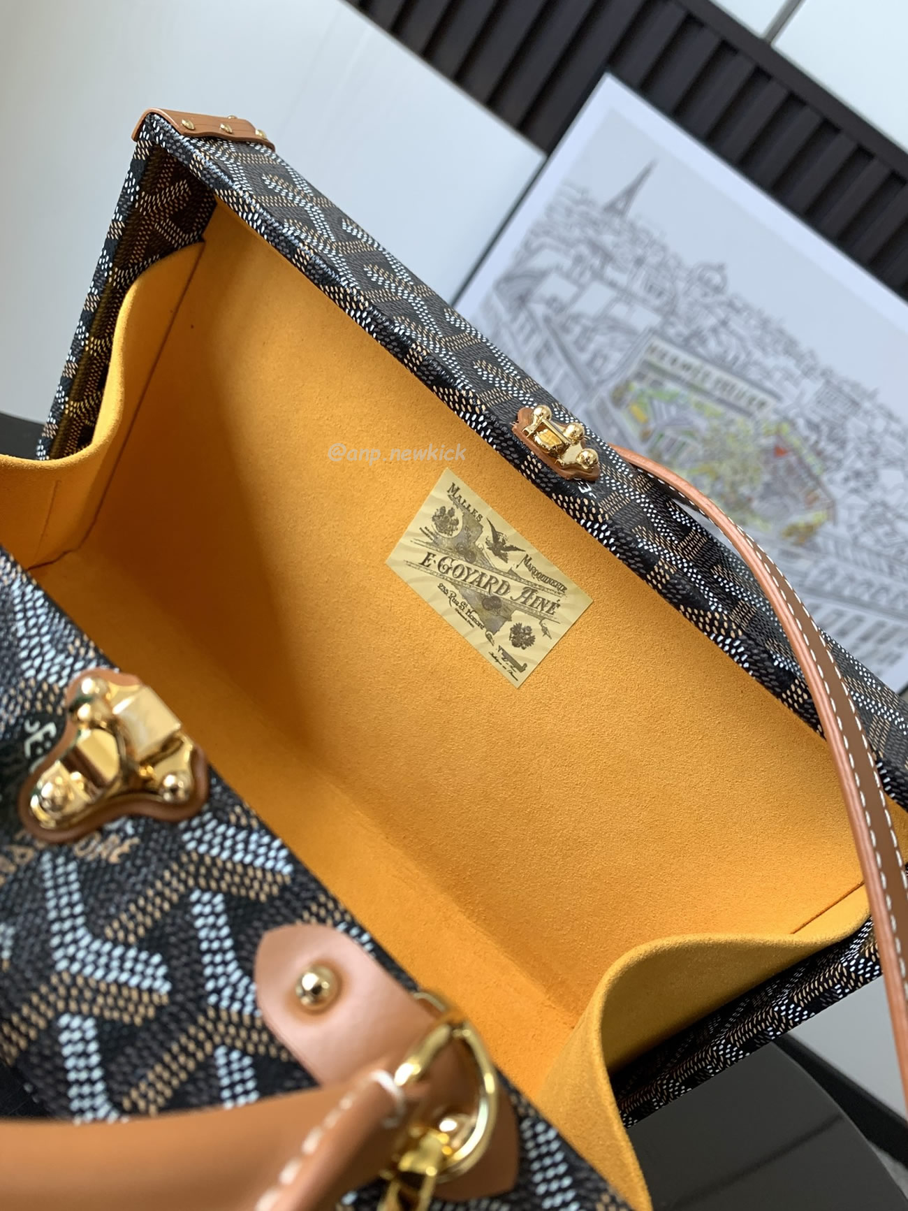 Goyard Grand Hôtel Box Bag 17 Cm X 7.7 Cm X 24.5 Cm (12) - www.kitistry.com Goyard Grand Hôtel Box Bag 17 Cm X 7.7 Cm X 24.5 Cm (12) - www.kitistry.com