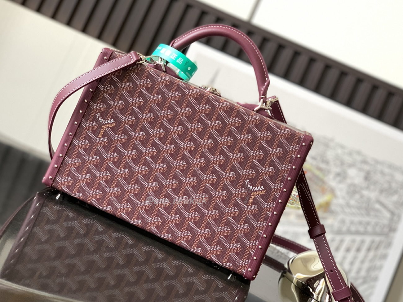 Goyard Grand Hôtel Box Bag 17 Cm X 7.7 Cm X 24.5 Cm (8) - www.kitistry.com Goyard Grand Hôtel Box Bag 17 Cm X 7.7 Cm X 24.5 Cm (8) - www.kitistry.com