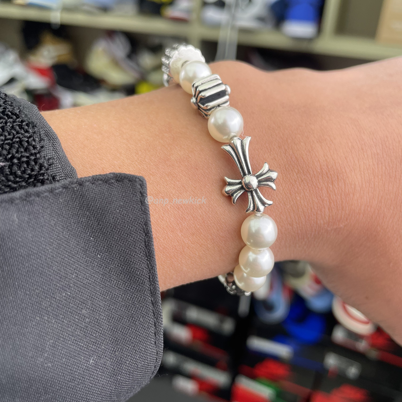 Chrome Hearts Pearl Silver Cross Flower Letter Ball Bracelet (10) - www.kitistry.com Chrome Hearts Pearl Silver Cross Flower Letter Ball Bracelet (10) - www.kitistry.com