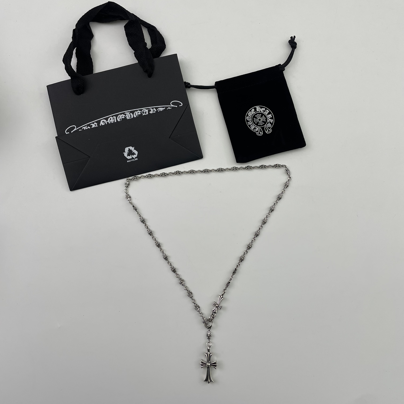 Chrome Hearts Pearl Silver Cross Flower Letter Ball Bracelet (6) - www.kitistry.com Chrome Hearts Pearl Silver Cross Flower Letter Ball Bracelet (6) - www.kitistry.com