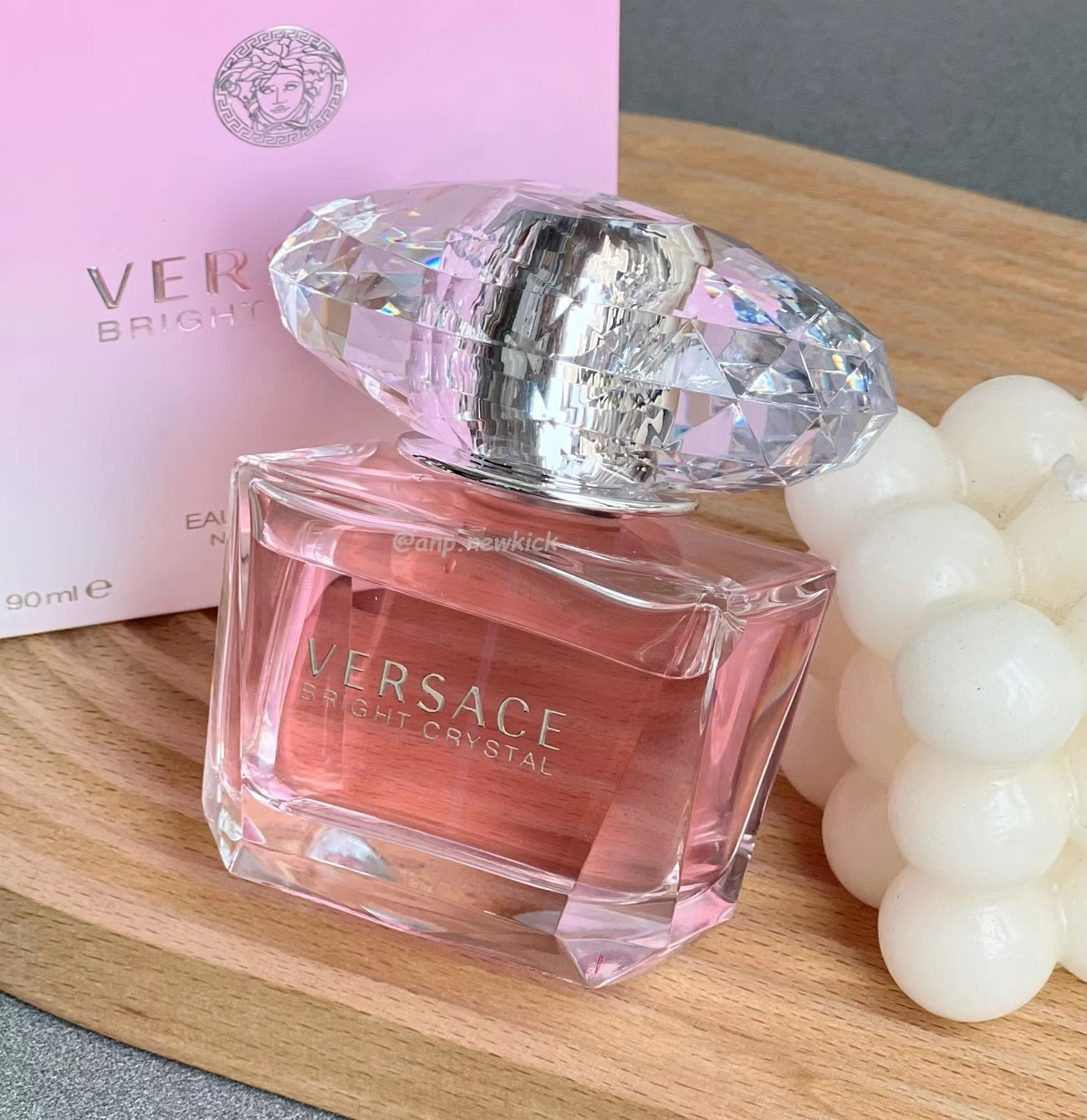 Versace Bright Crystal Edt 90ml (4) - www.kitistry.com Versace Bright Crystal Edt 90ml (4) - www.kitistry.com