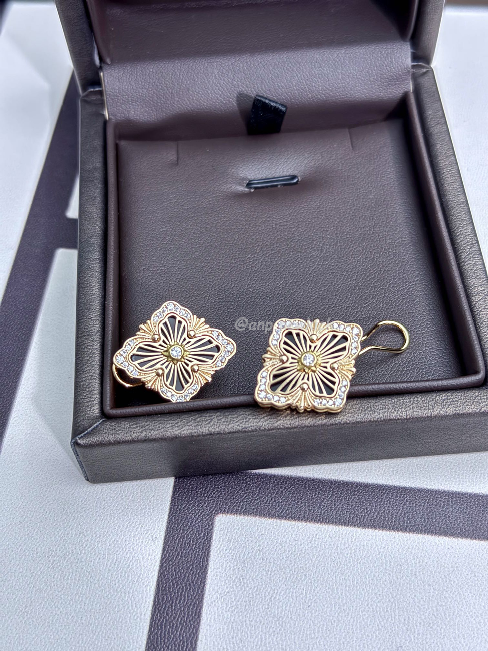Buccellati Earrings (4) - www.kitistry.com Buccellati Earrings (4) - www.kitistry.com