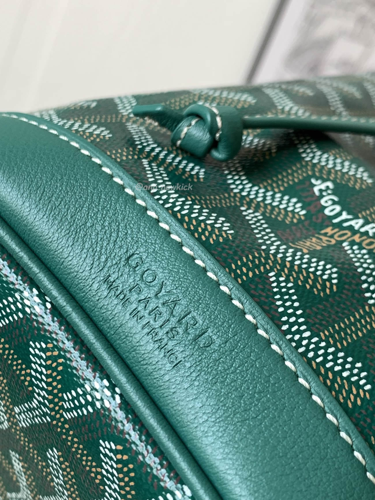Goyard Petit Flot Bucket Bag 23 Cm X 14.5 Cm X 17 Cm (12) - www.kitistry.com Goyard Petit Flot Bucket Bag 23 Cm X 14.5 Cm X 17 Cm (12) - www.kitistry.com