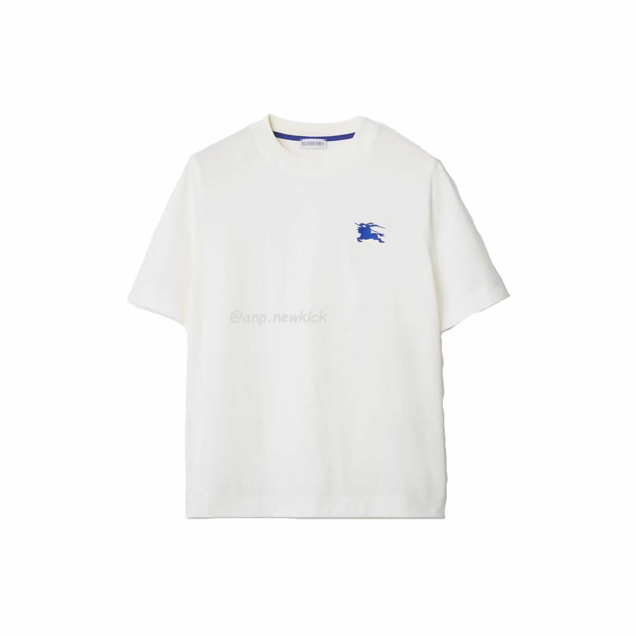 Burberry Equestrian Knight Detail Cotton T Shirt (1) - www.kitistry.com Burberry Equestrian Knight Detail Cotton T Shirt (1) - www.kitistry.com