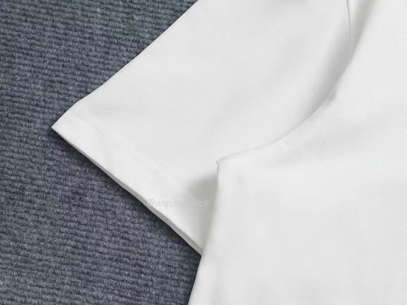 Burberry Equestrian Knight Detail Cotton T Shirt (8) - www.kitistry.com Burberry Equestrian Knight Detail Cotton T Shirt (8) - www.kitistry.com
