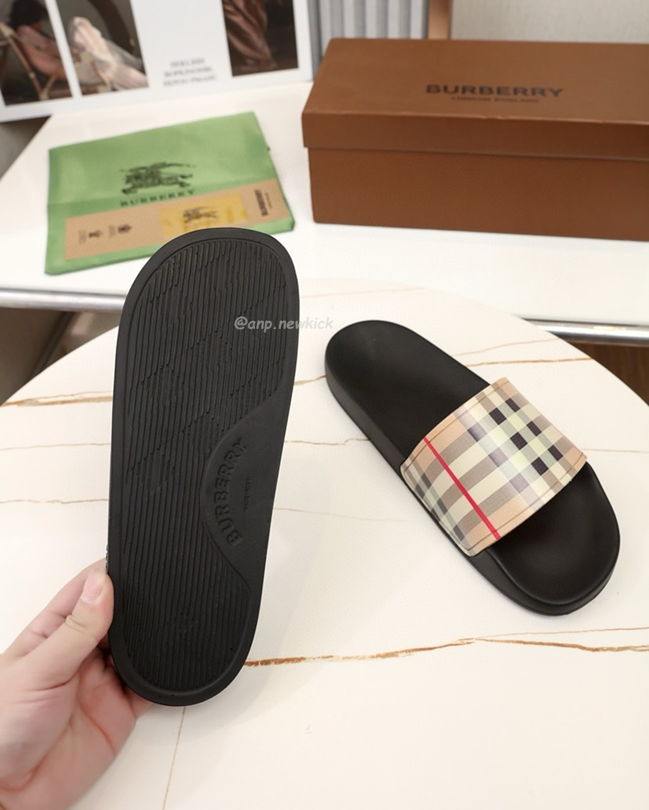 Burberry Vintage Check Slides Beige (6) - www.kitistry.com Burberry Vintage Check Slides Beige (6) - www.kitistry.com