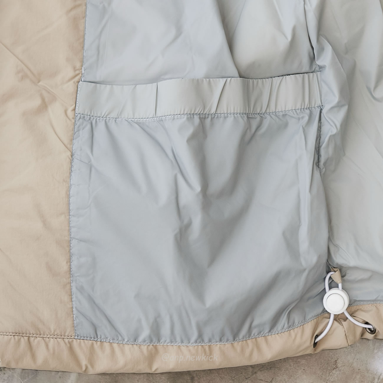 Canada Goose Everett Quilted Recycled Nylon Gilet Brown (3) - www.kitistry.com Canada Goose Everett Quilted Recycled Nylon Gilet Brown (3) - www.kitistry.com