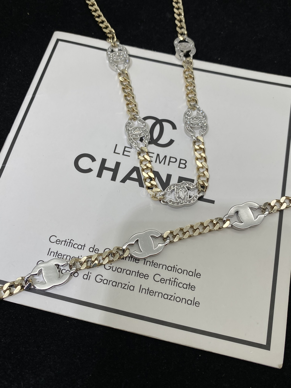 Chanel Pre Owned Cc Diamond Pendant Necklace (1) - www.kitistry.com Chanel Pre Owned Cc Diamond Pendant Necklace (1) - www.kitistry.com