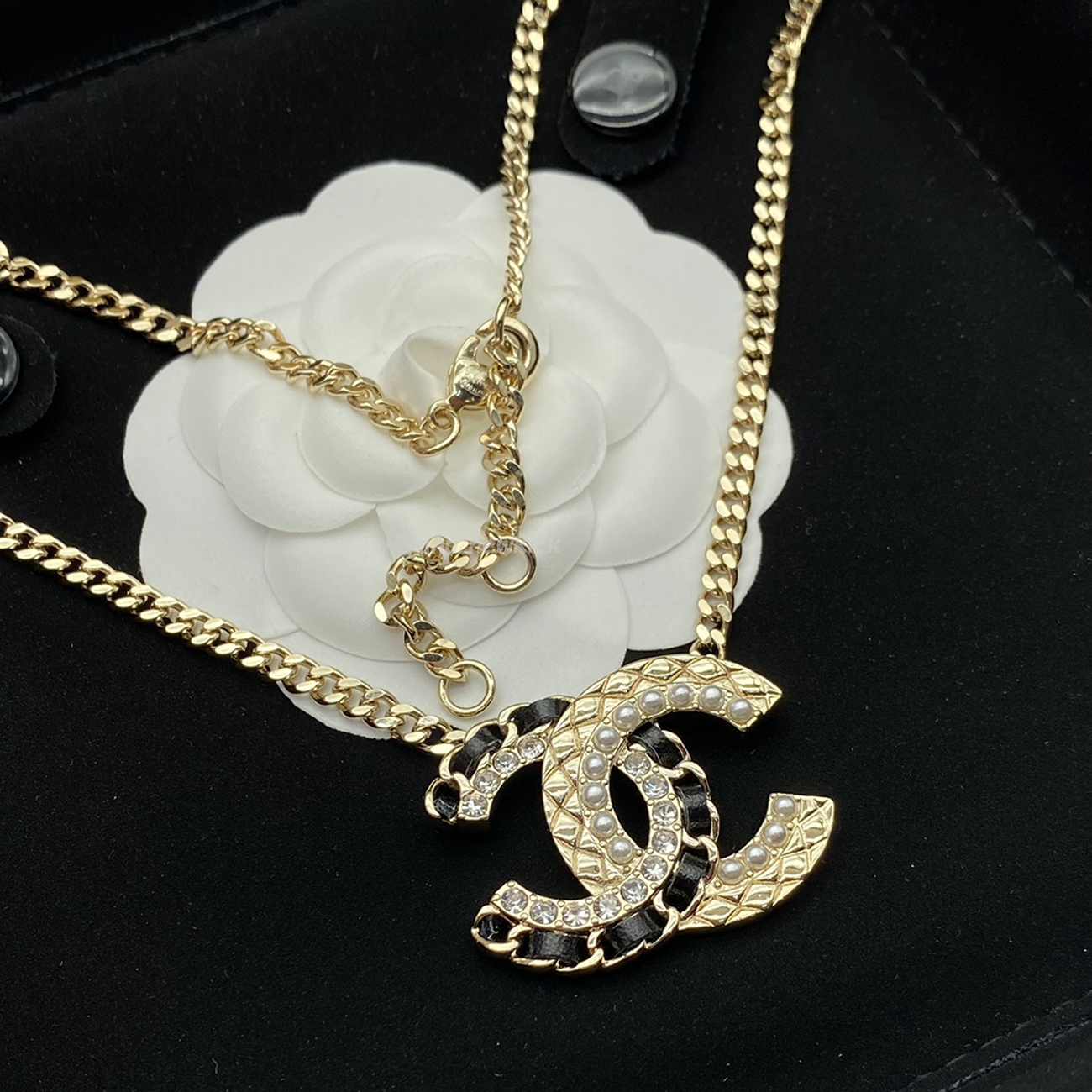 Chanel Pre Owned Cc Diamond Pendant Necklace (12) - www.kitistry.com Chanel Pre Owned Cc Diamond Pendant Necklace (12) - www.kitistry.com