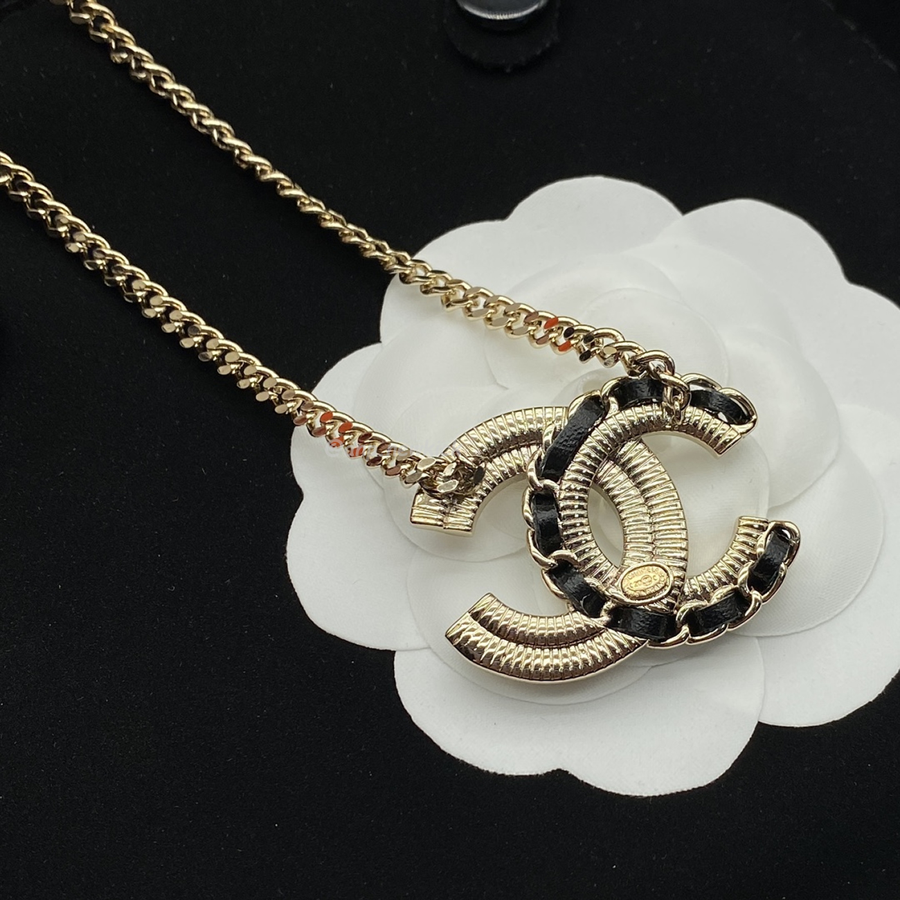 Chanel Pre Owned Cc Diamond Pendant Necklace (16) - www.kitistry.com Chanel Pre Owned Cc Diamond Pendant Necklace (16) - www.kitistry.com