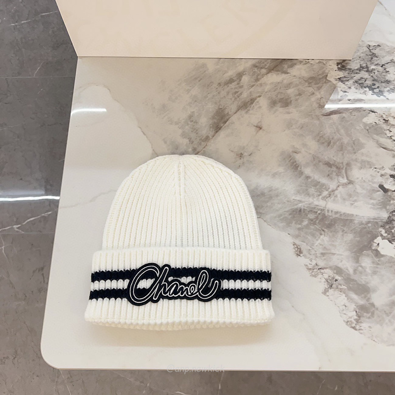 Chanel Knitted Cold Hat White Black Gray Brown (10) - www.kitistry.com Chanel Knitted Cold Hat White Black Gray Brown (10) - www.kitistry.com