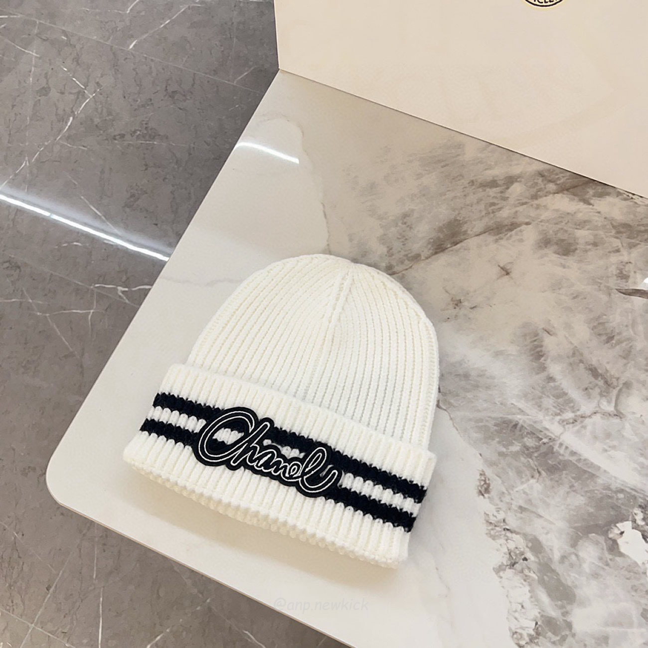 Chanel Knitted Cold Hat White Black Gray Brown (7) - www.kitistry.com Chanel Knitted Cold Hat White Black Gray Brown (7) - www.kitistry.com