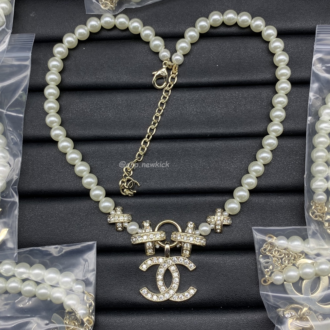 Chanel Necklace (4) - www.kitistry.com Chanel Necklace (4) - www.kitistry.com