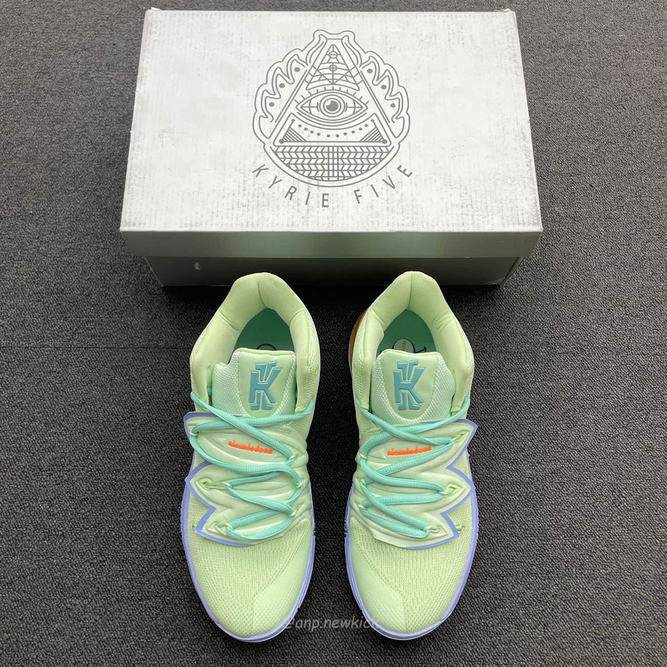 Nike Kyrie 5 Spongebob Squidward Patrick Cj6951 300 Cj6950 600 (21) - www.kitistry.com Nike Kyrie 5 Spongebob Squidward Patrick Cj6951 300 Cj6950 600 (21) - www.kitistry.com