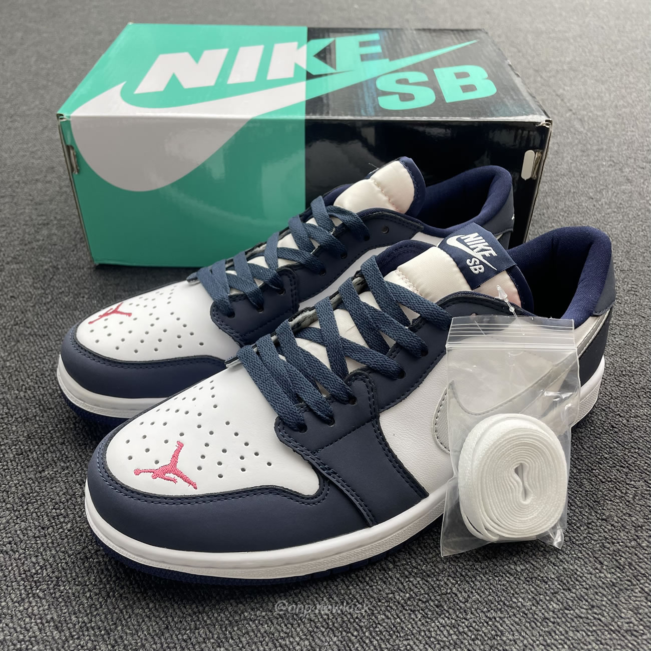 Air Jordan 1 Low Sb Midnight Navy Cj7891 400 (7) - www.kitistry.com Air Jordan 1 Low Sb Midnight Navy Cj7891 400 (7) - www.kitistry.com