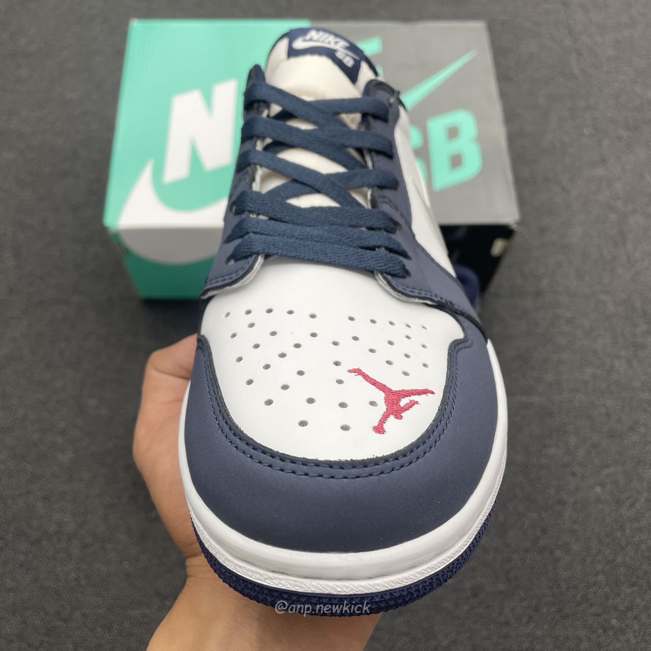 Air Jordan 1 Low Sb Midnight Navy Cj7891 400 (8) - www.kitistry.com Air Jordan 1 Low Sb Midnight Navy Cj7891 400 (8) - www.kitistry.com